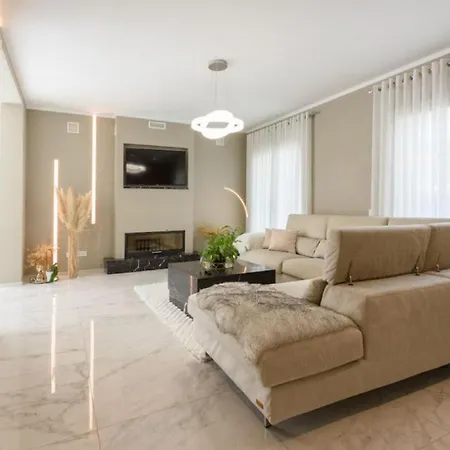 Apartment Casa Romani *