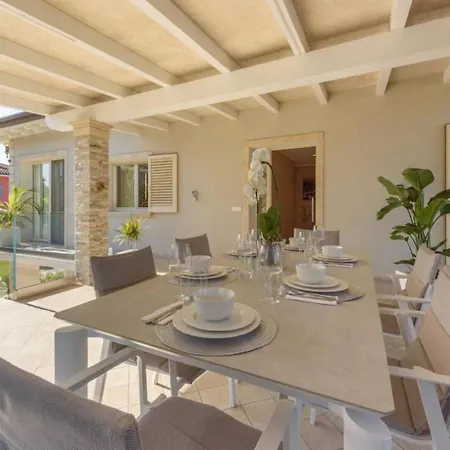 Apartment Casa Romani *